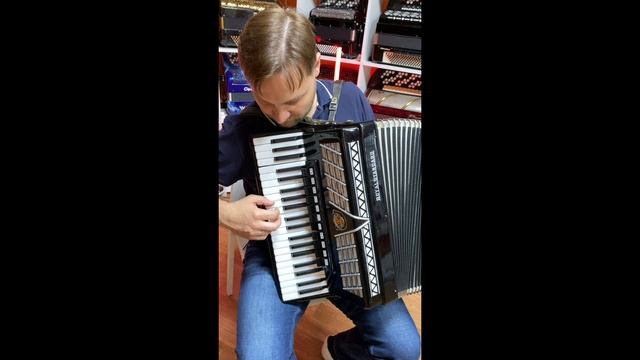 Royalstandard montana 4/4 смотреть онлайн