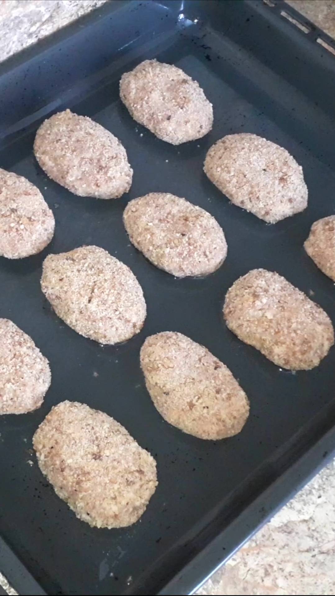 Сочные и хрустящие котлеты приготовленные в духовке и на сковороде смотреть онлайн