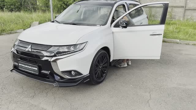 Отзыв о покупке Mitsubishi Outlander 4WD Black Edition за 3,05 млн смотреть онлайн