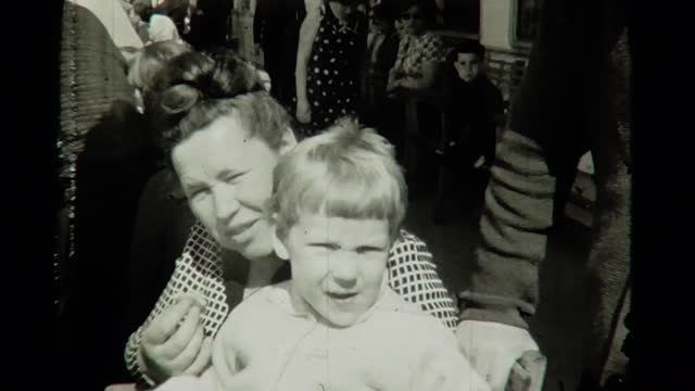 Поездка на теплоходе "Октябрьская Революция". смотреть онлайн