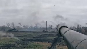 Танковый бой под песню Матушка земля