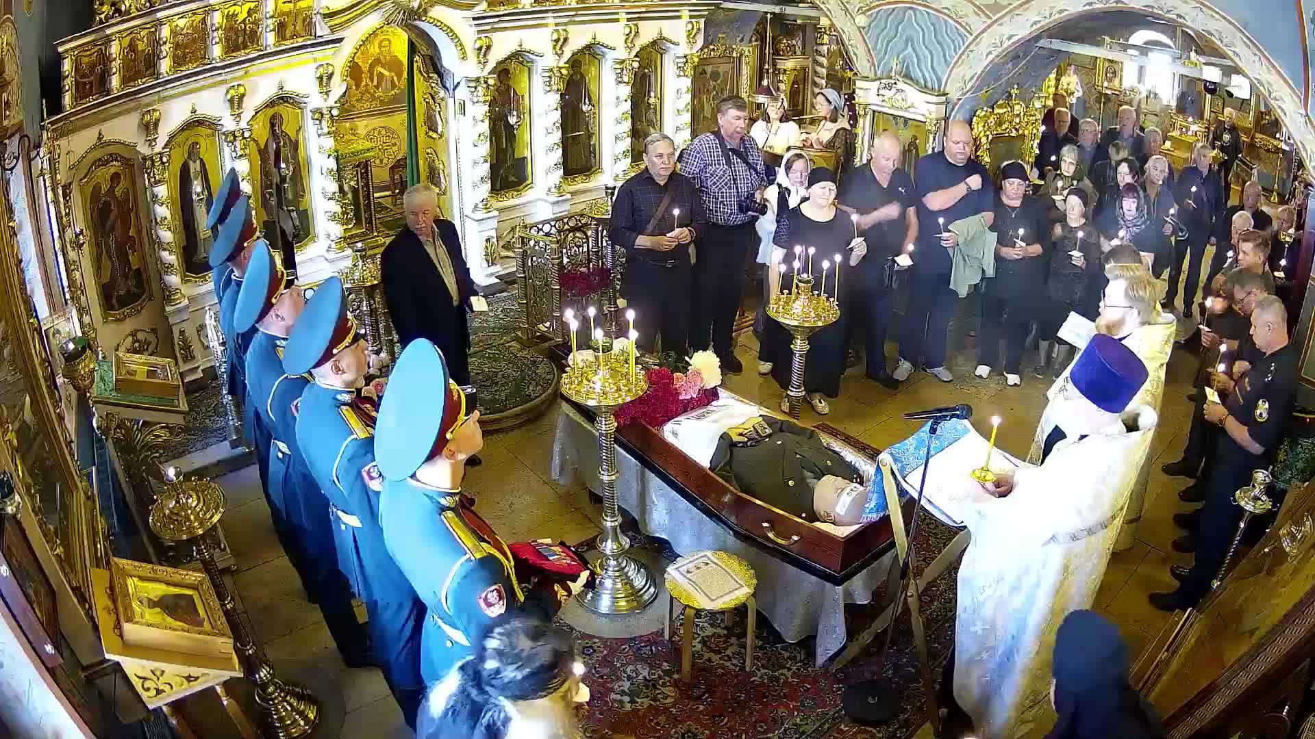 Отпевание полковника Виктора Чёрного смотреть онлайн