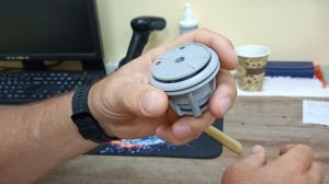 Как разобрать, подтянть, или установить взрывной/разрывной клапан на лодке ПВХ