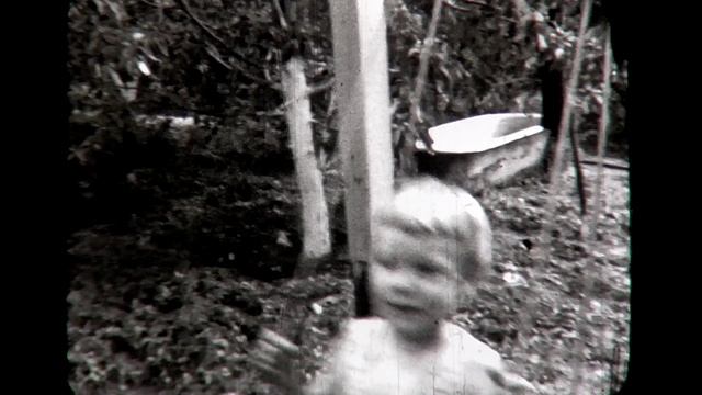 В гостях у бабушки с дедушкой. Дзержинск, Горьковской обл., 1967 год. смотреть онлайн