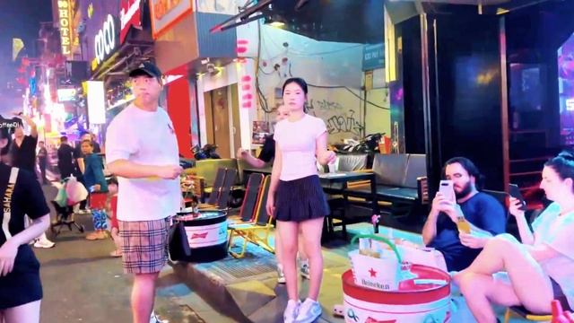 Ночная жизнь Сайгона 2025 — улицы Хошимина после заката | Вьетнам сегодня смотреть онлайн