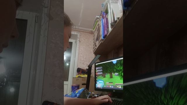 майнкрафт но с модом на покемонов