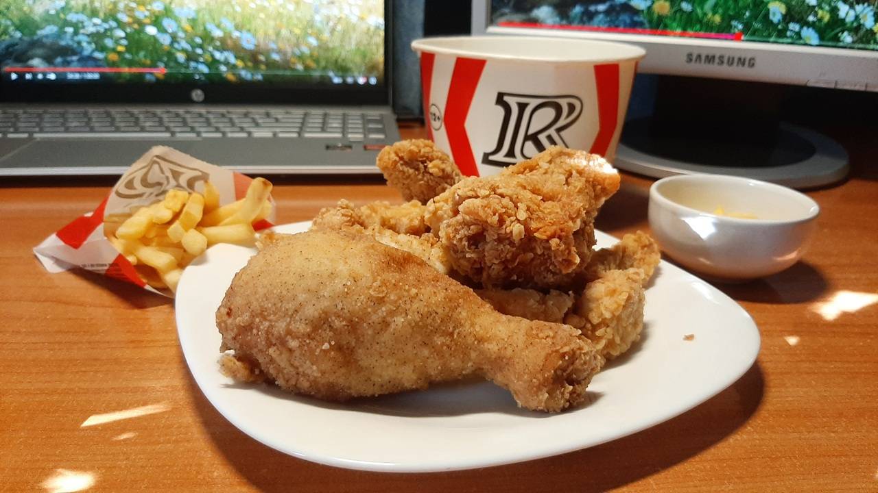 Шеф баскет со стрипсами (Rostics) Москва обзор #обзор