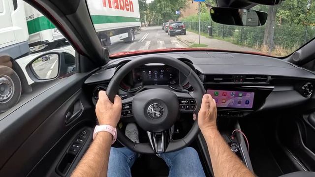 Alfa Romeo Junior 2025 [1.2 л. hybrid 145 л.с.] POV Test Drive смотреть онлайн
