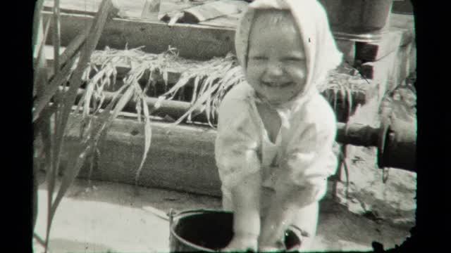 Люда в Горьком, лето 1973, поездка на Бор. смотреть онлайн