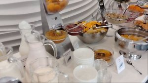 теплоход "Генерал Лавриненков"