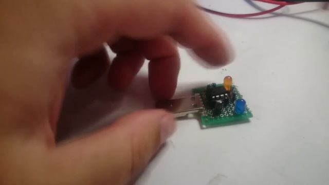 USB тестер для ne555 своими руками. Схема для начинающих. Таймер 555. ITSpec. смотреть онлайн