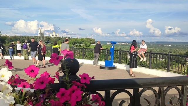 НИКОЛАЙ ГОГОЛЬ
Эх, тройка! птица тройка, кто тебя выдумал? знать, у бойкого народа ты могла только р смотреть онлайн