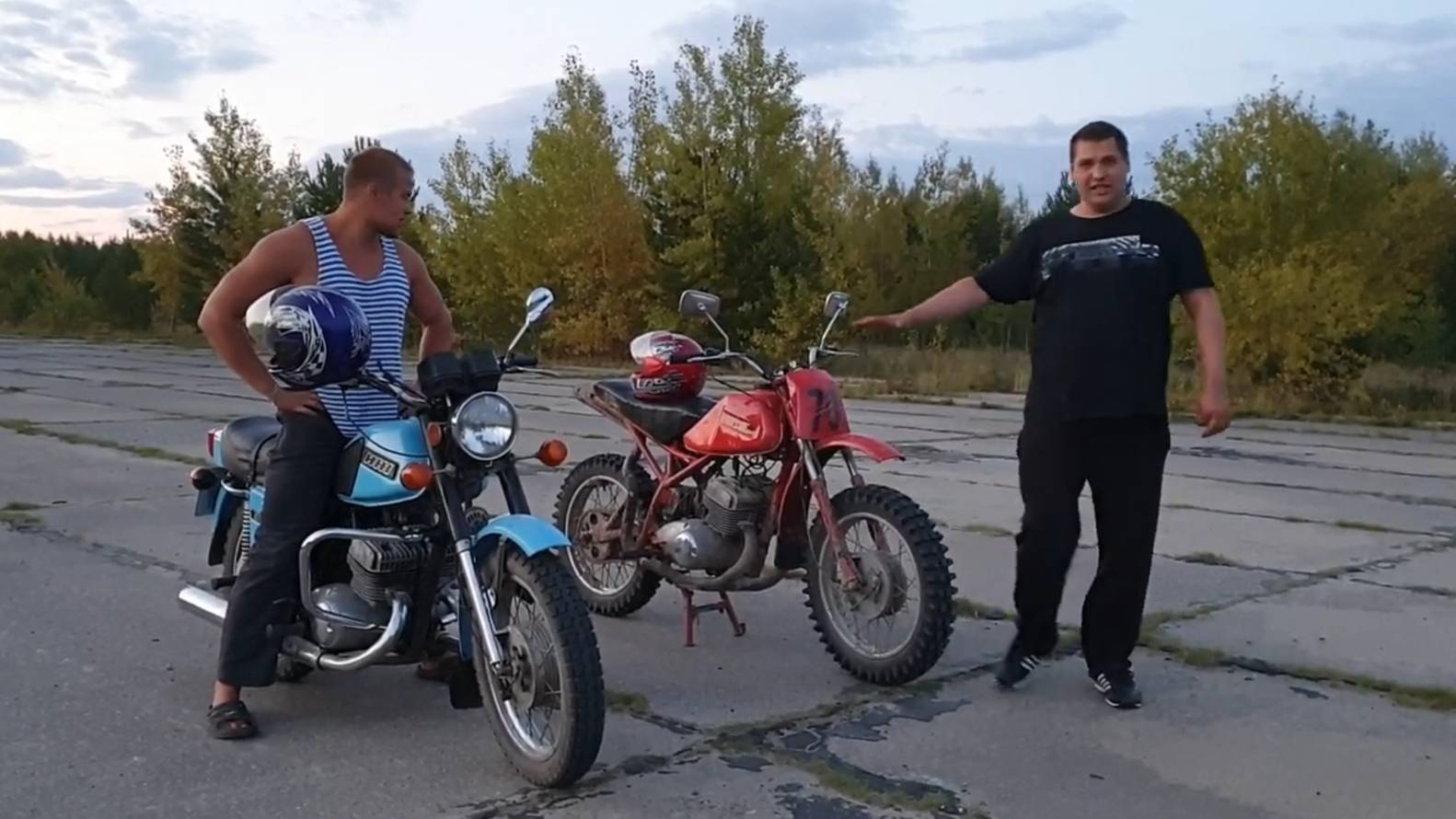 Иж юпитер 5 против самодельного кроссовый мотоцикл. смотреть онлайн