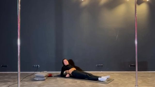 STRETCHING смотреть онлайн