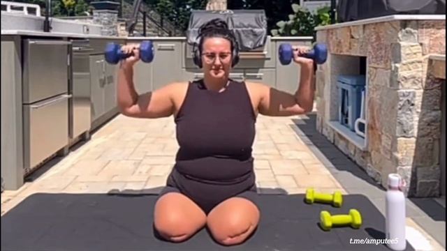 Amputee Dak смотреть онлайн