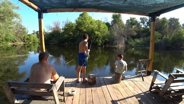 Рыбачим с плота, река Арчеда