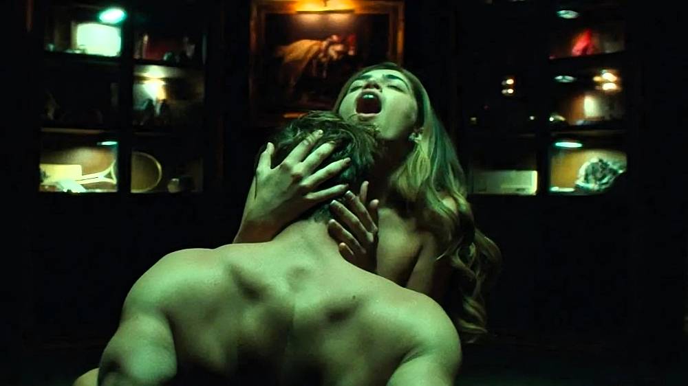 Опасные связи — Русский трейлер (2025) смотреть онлайн