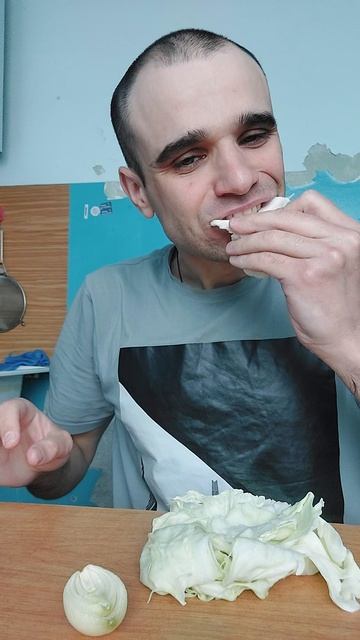 МУКБАНГ КАПУСТА / ЛУК / КУНЖУТНОЕ МАСЛО / СПЕЦИИ / ПП / MUKBANG EATING смотреть онлайн