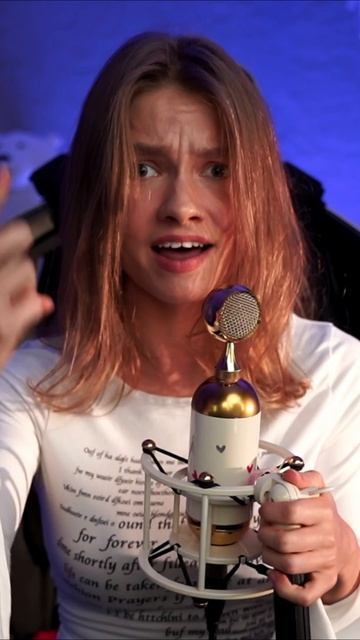 НОЧЬ, УЛИЦА, ФОНАРЬ, АПТЕКА - А. Блок читает Саша Квашеная смотреть онлайн