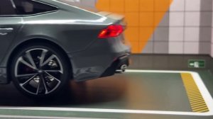 Марк представил 3 автомобиля, изготовленных на заказ в масштабе 1_18 - Audi, Land Rover, Mercedes