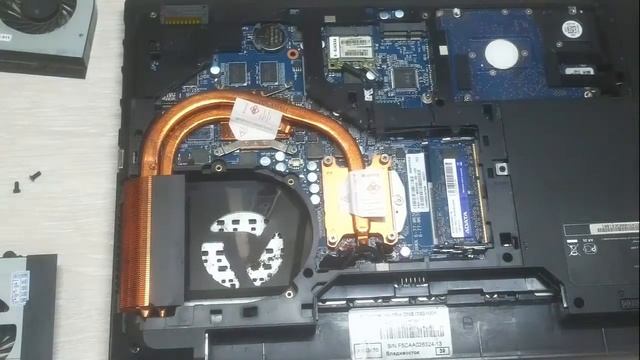 Как заменить кулер (вентилятор) для ноутбука DNS 1188740 смотреть онлайн