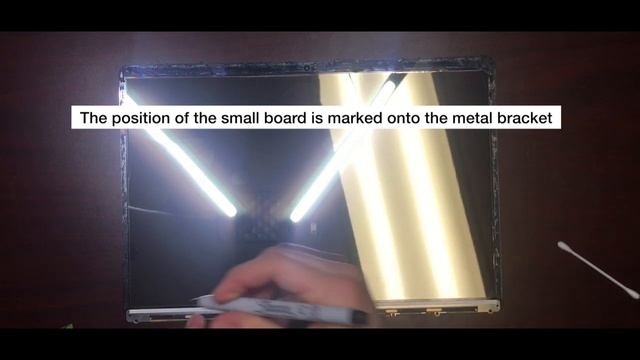 Как заменить матрицу (экран) ME864 Верхняя крышка Серебряная смотреть онлайн