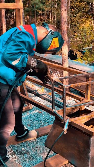 Сварка полуавтоматом. Хобби в свободное время.