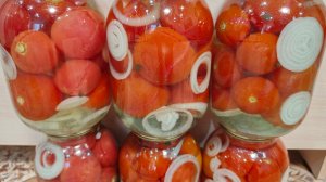 Ох и ВКУСНЫЕ аппетитные  помидоры 🍅🍅🍅 с ЛУКОМ 🧅🧅🧅//