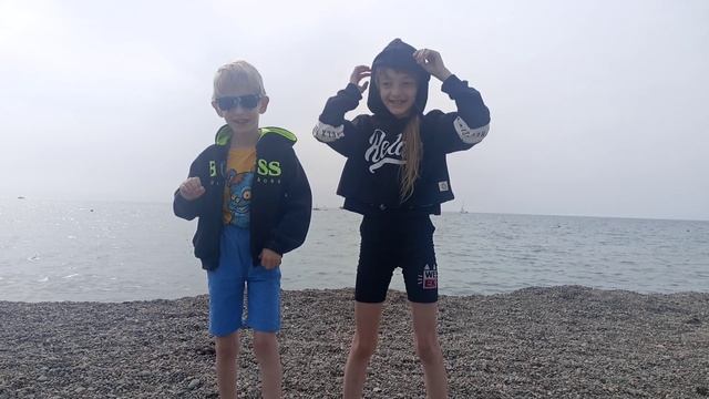 Аня и Рома в ударе смотреть онлайн