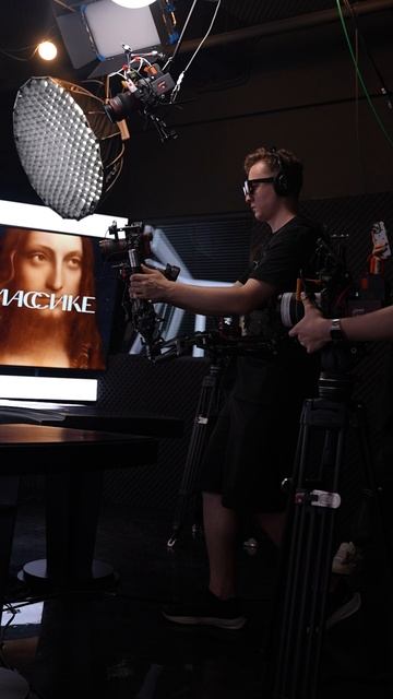 🎞️ "Между кадром и дублем: атмосфера настоящего творчества" смотреть онлайн