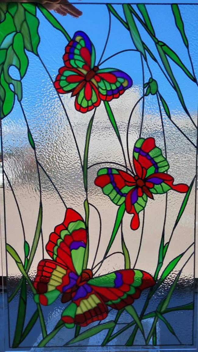 Витраж для окна бабочки.