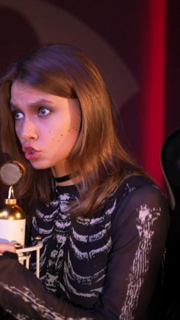 ОНА НЕ ТВОЯ - Г Лепс, С. Пьеха кавер от Саши Квашеной смотреть онлайн