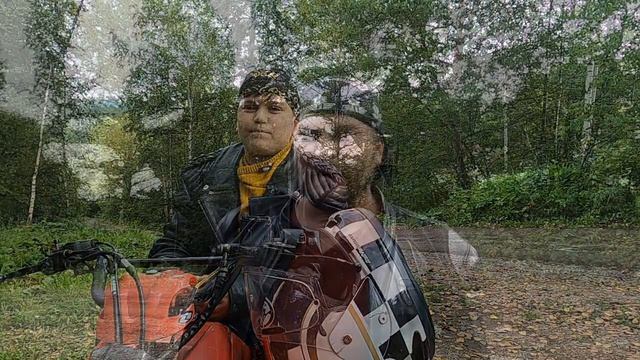 Байкер без Шлема! Дети осваивают технику. смотреть онлайн