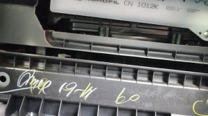 Замена салонного фильтра Митсубиси Паджеро спорт