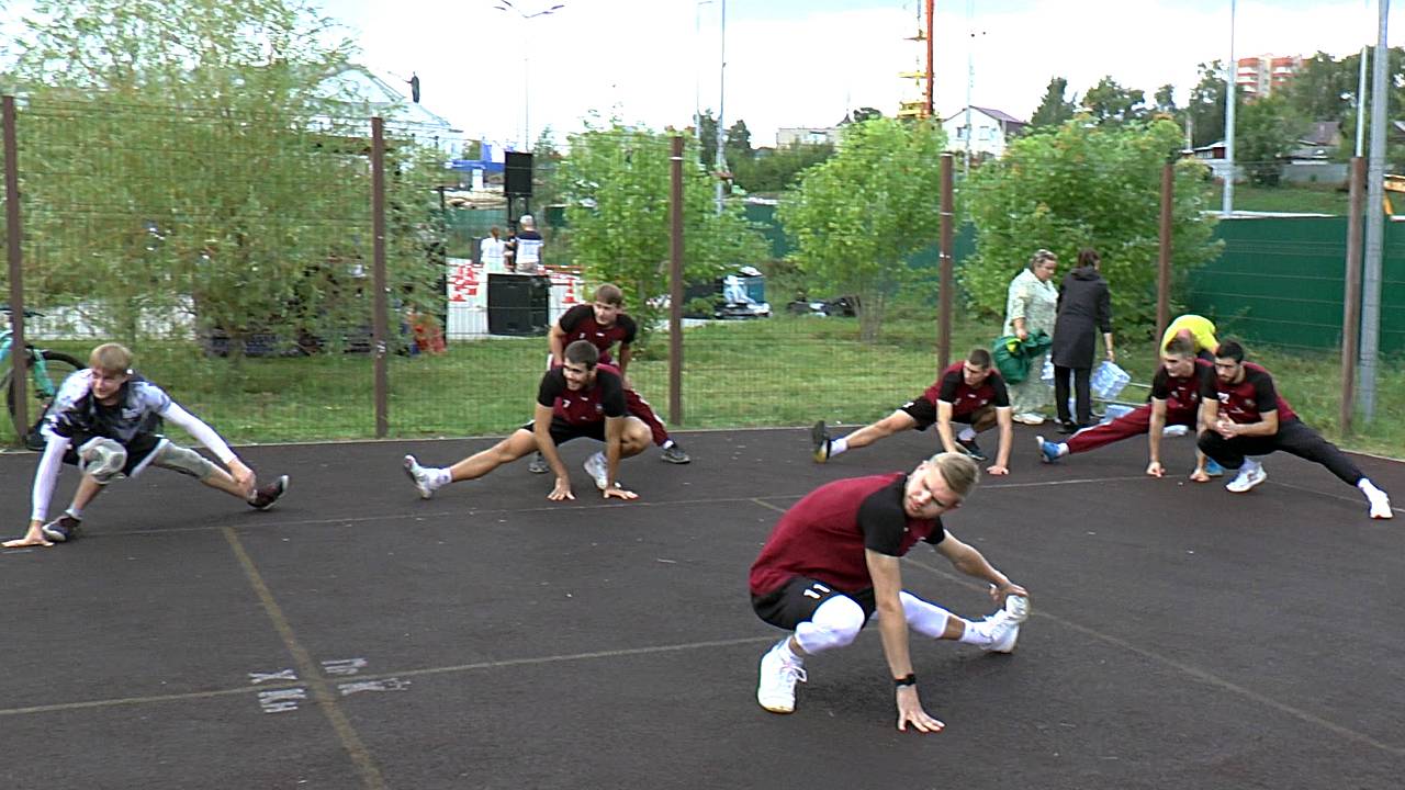 Волейбол. Мастер-класс ВК "Текстильщик" Иваново для своих болельщиков. Разминка #1 смотреть онлайн