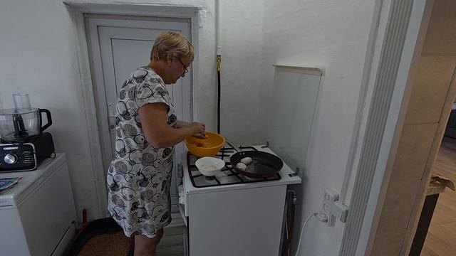 Котлетки из кабачка смотреть онлайн