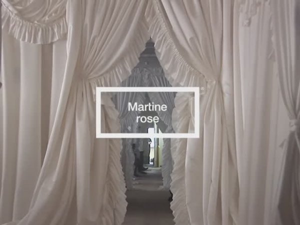 Показ коллекции Martine Rose весна-лето 2026