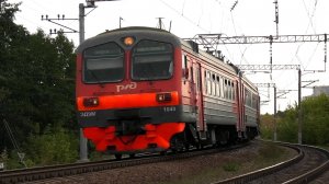 ЭД9М-1040/1041 сообщением Алексеевка — Лиски с приветливой бригадой