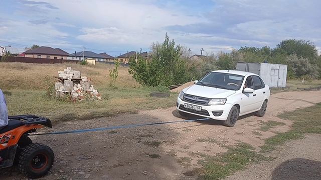 Сможет ли квадроцикло сто двадцать пять кубов потянуть ладу гранту которая весит одну тонну