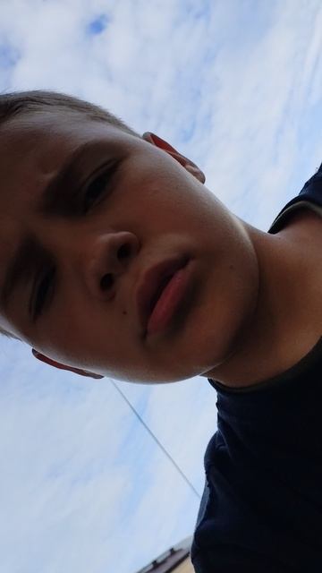 Ай сломал спину. Паркур😭😭 смотреть онлайн