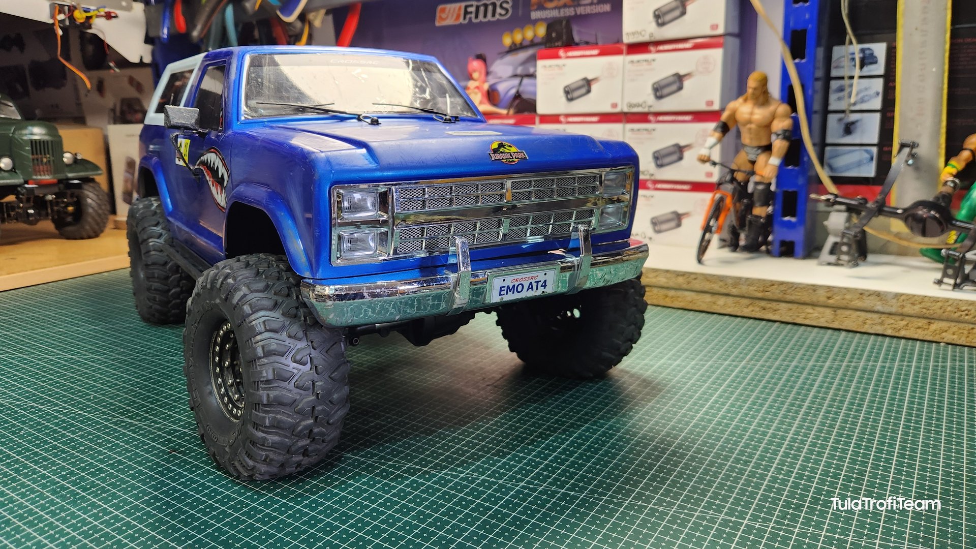 Cross-rc EMO at4 Chevrolet blazer смотреть онлайн