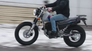 Мотоцикл на широких колесах SCOUT TW200, с двигателем ZONGSHEN PR200.