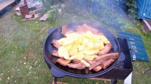 Мясо с картошкой на садже.