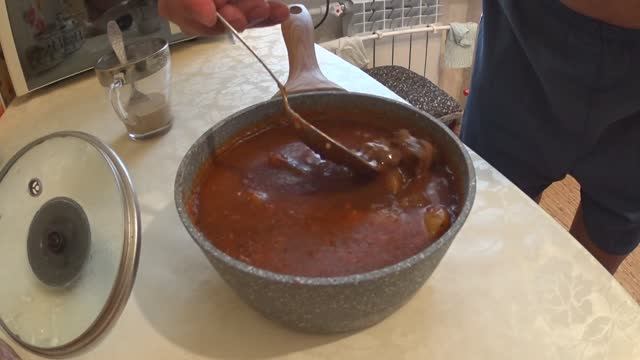 Шурпа вкусная . смотреть онлайн