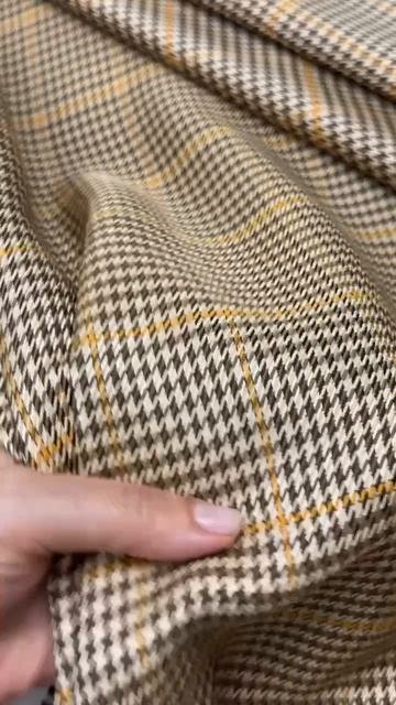 Burberry Костюмно-плательная вискоза/твид