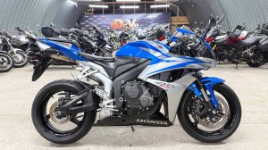 Обзор Honda CBR 600RR |В НАЛИЧИИ|