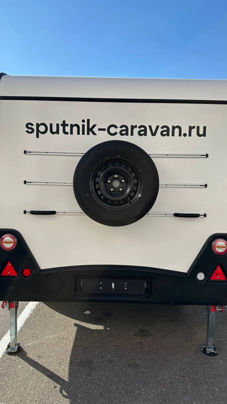 Sputnik 300 Ember - обзор идеального кемпера для 3 человек в максимальной комплектации