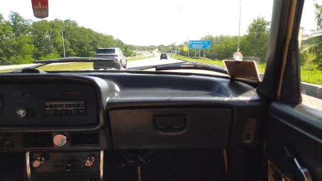 Прогулка Москвича смотреть онлайн