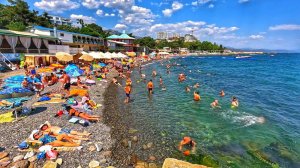 Высокий сезон в Алуште - стоит ли оно того?