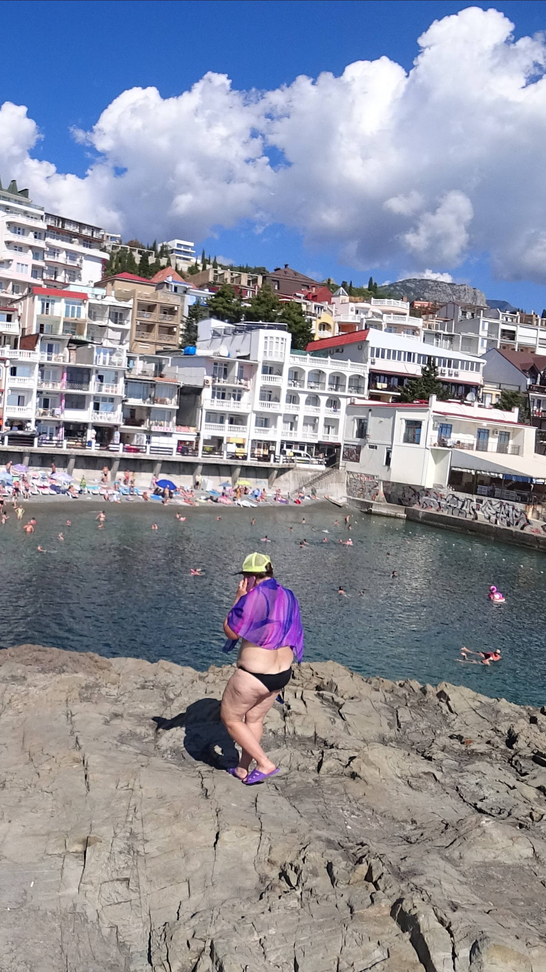 Штиль и благодать в Утесе Крым смотреть онлайн